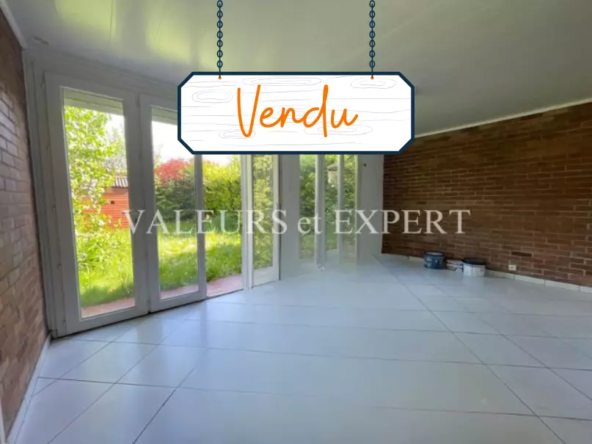 Vendu - Pièce de vie ouverte sur le jardin – maison à vendre à Faches-Thumesnil