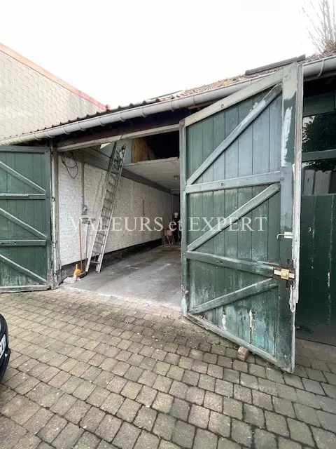 Grand garage privatif de la maison Lille Sebastopol