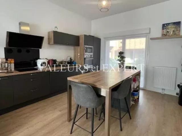 cuisine moderne ouverte dans appartement Lille