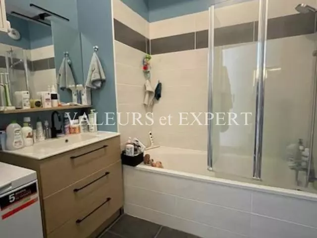 salle de bains moderne appartement Lille