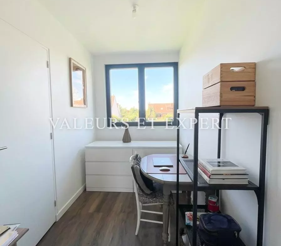 BUREAU