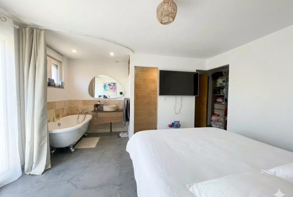 CHAMBRE PARENTALE